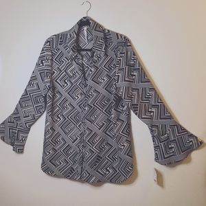 NY Collection geomatric chevron shirt bell sleeves